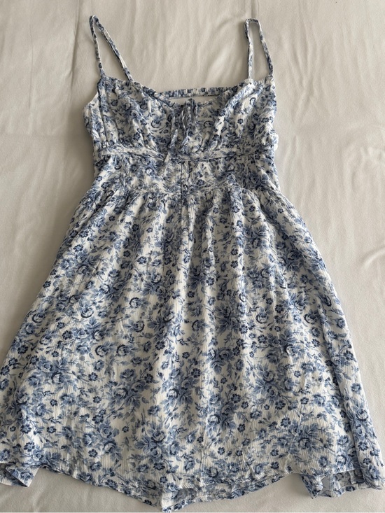 Garage Dresses & Skirts - Garage White Dress with Blue Floral Straps